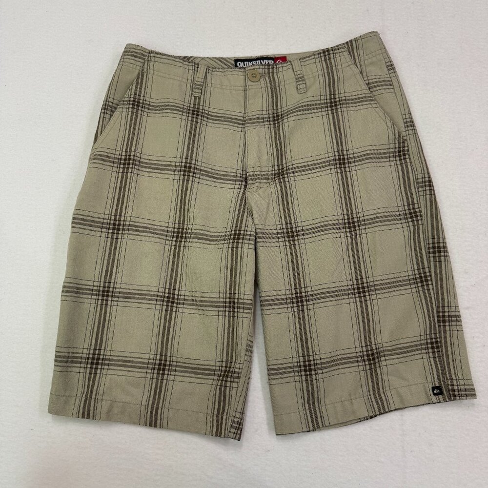 VTG Quicksilver Men’s 33 Board Shorts Embroidered Logo Surf Skater Y2K